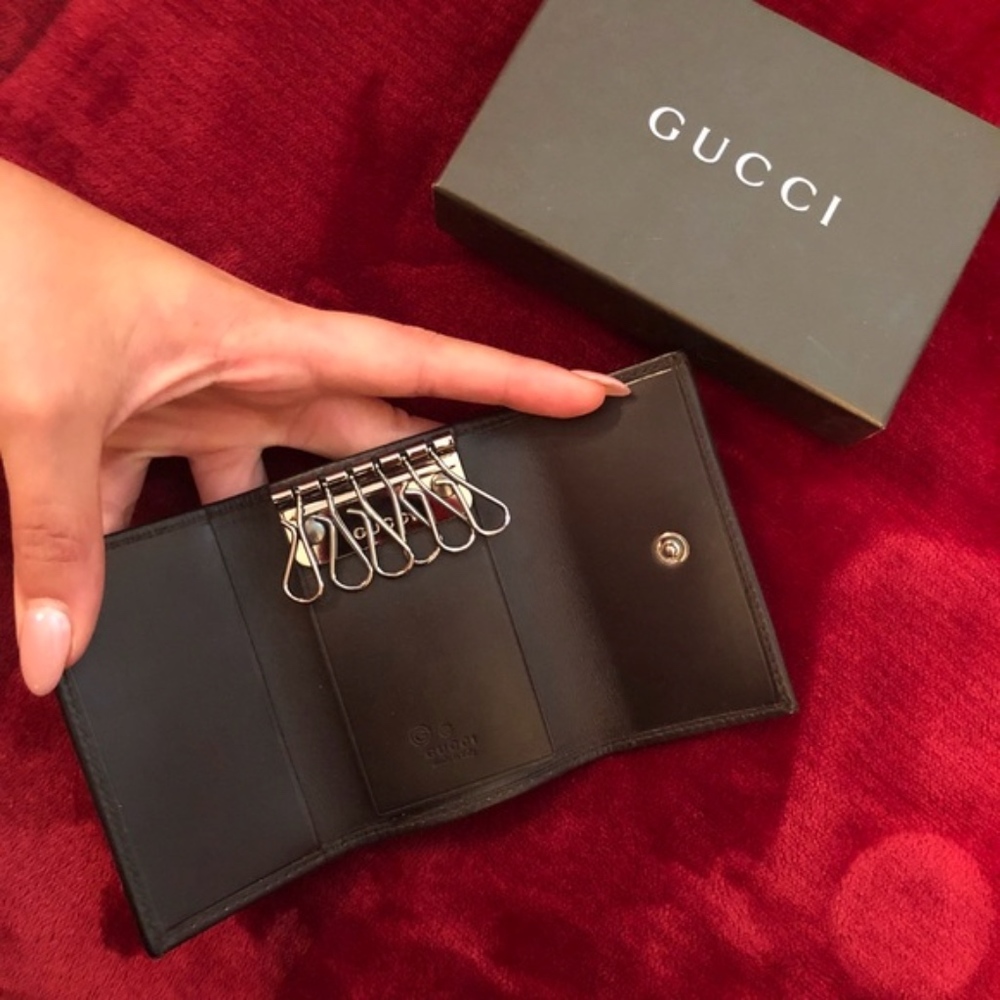 Authentic Gucci Key Case Wallet - Picture 3 of 5